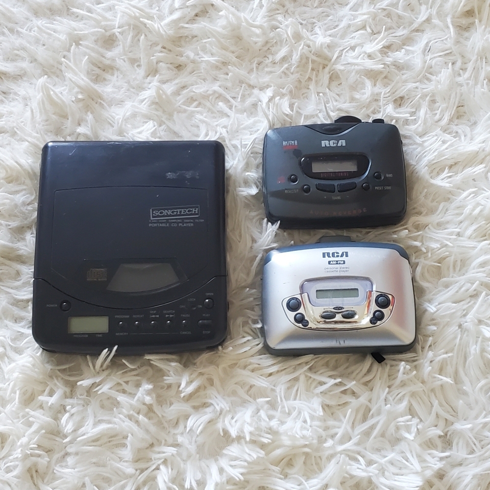 Lot Of 3 Casette & Portable CD Players, Untested, For Parts By RCA & Songtech